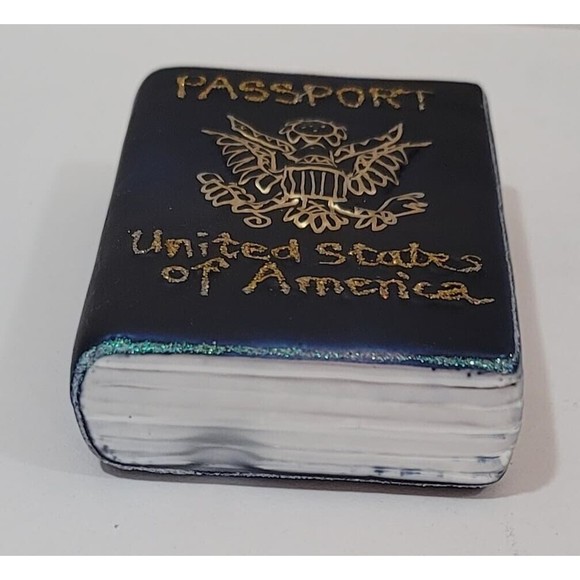 Pinnacle Peak Poland Christmas Glass Ornament United States US Travel Passport - Picture 8 of 9